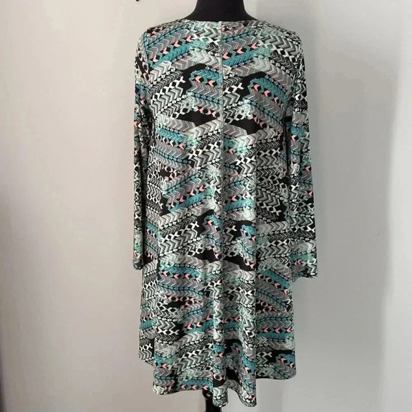 Karen Kane | Long Sleeve Dress - Picture 3 of 6